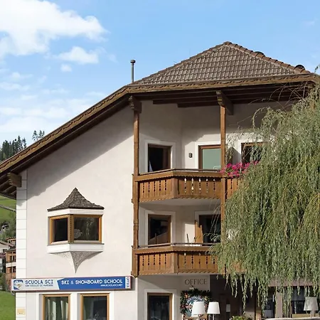 Apartment Rosalpina 2 *